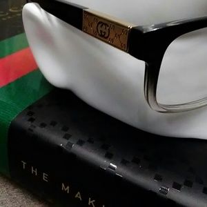 Gucci Frames.. (Used)...